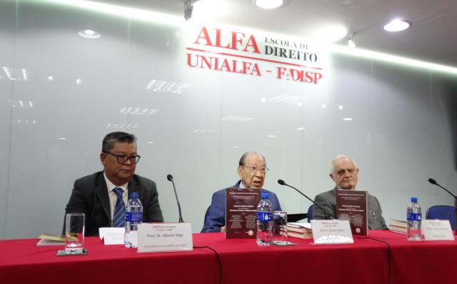 Alberto S. Higa, Kiyoshi Harada e Francisco Pedro Jucá